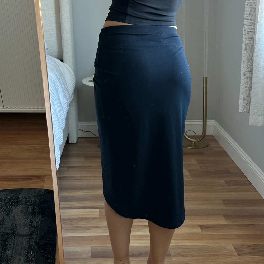 Open Edit Ruched Midi Skirt - Picture 5 of 7
